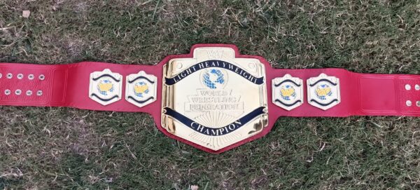 WWF LIGHT HEAVYWEIGHT WRESTLING CHAMPIONSHIP BELT REPLICA - Image 2