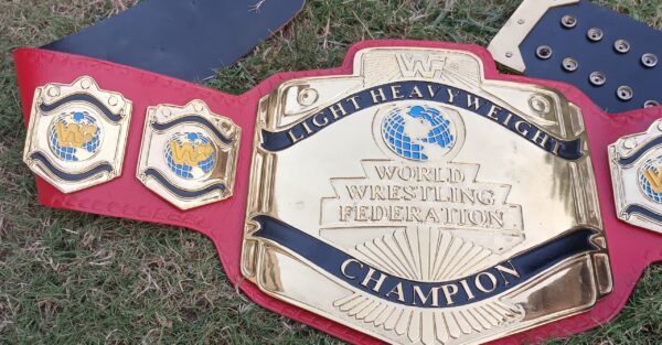 WWF LIGHT HEAVYWEIGHT WRESTLING CHAMPIONSHIP BELT REPLICA - Image 4